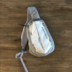 patagonia atom sling bag